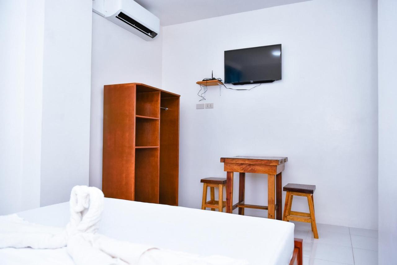 Hotel Don Raul Dagupan City Exterior photo